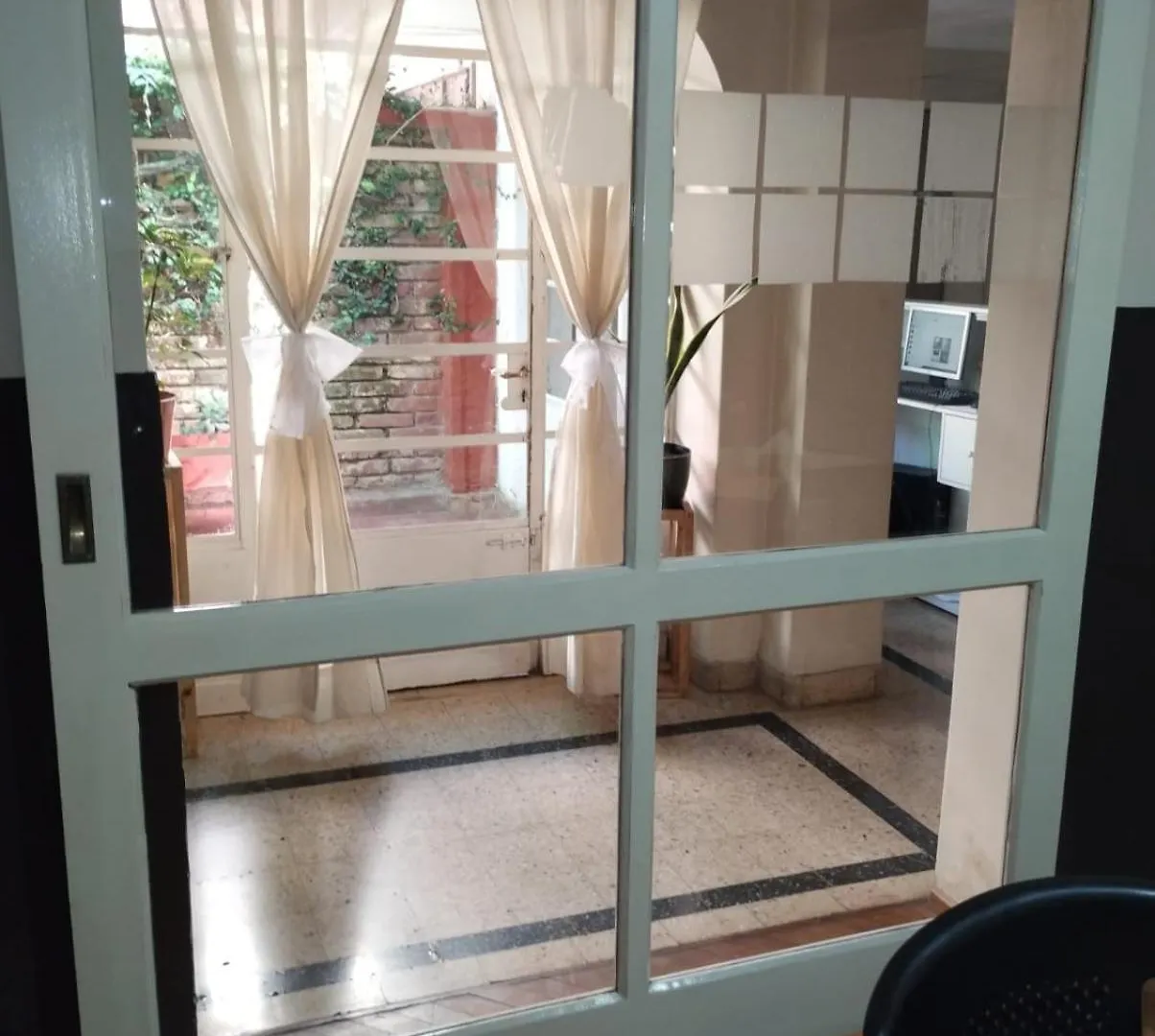 门多萨Houselyon住宿加早餐旅馆
